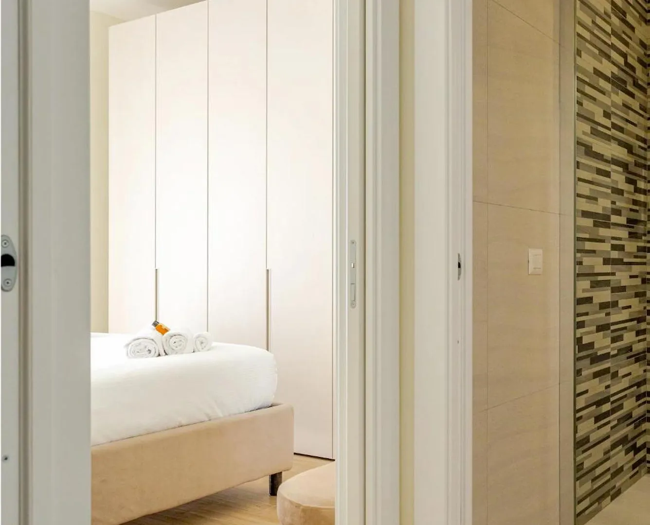 Apartment Champagne Suite Milano Italy